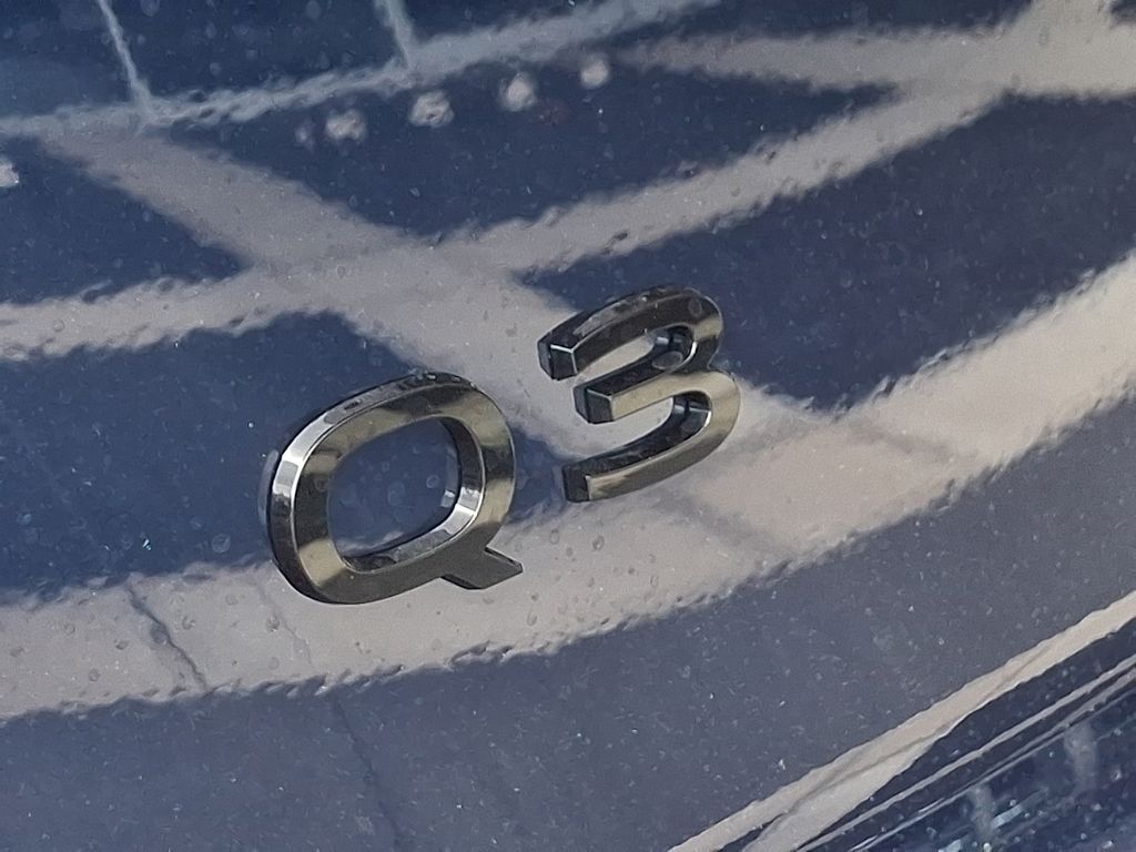 Thumbnail: 2026 Audi Q3 - 21