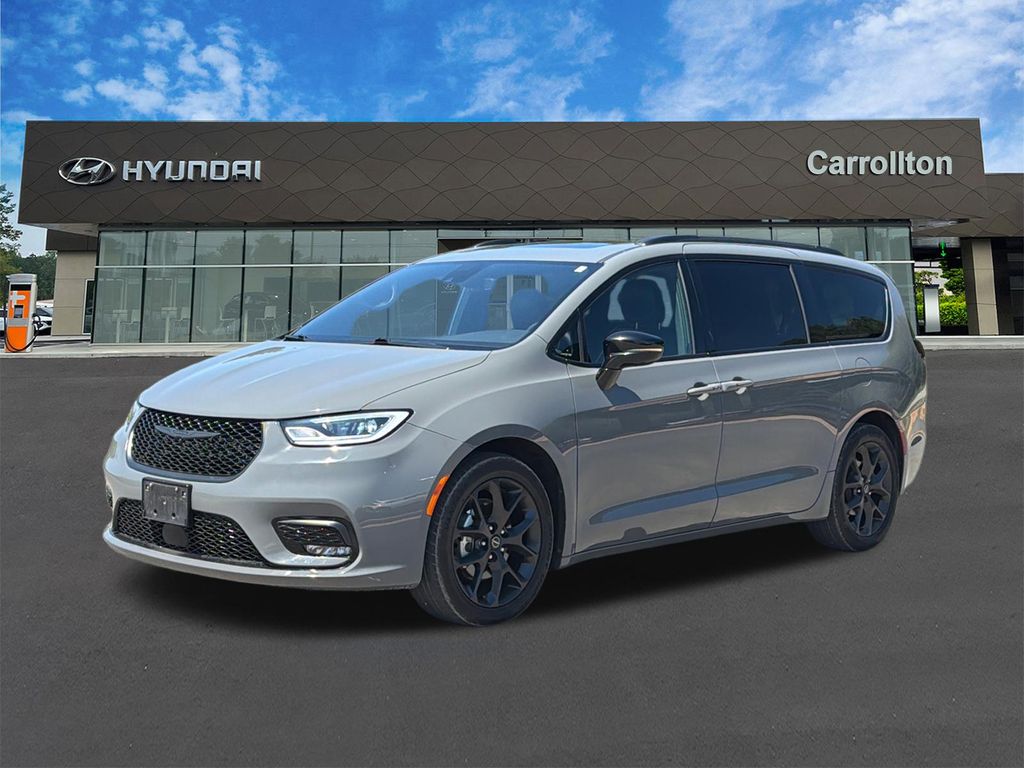 2025 Chrysler Pacifica