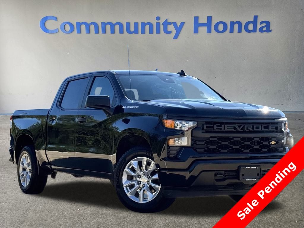 2023 Chevrolet Silverado 1500 Custom - 0