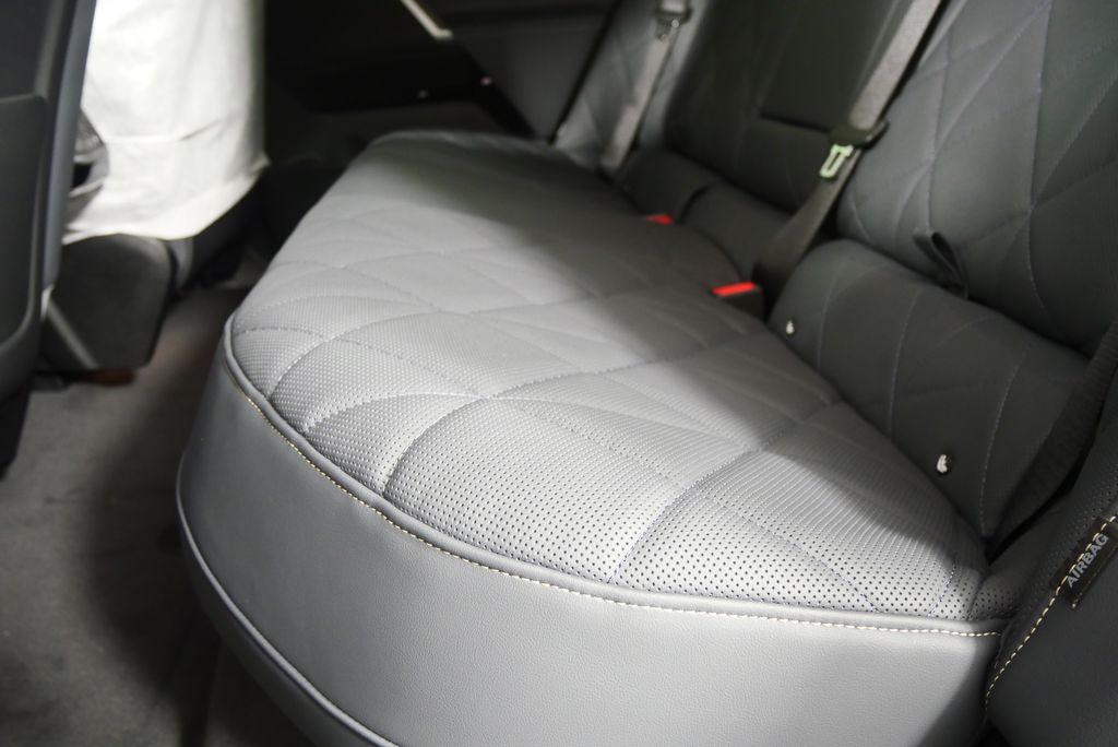 Thumbnail: 2026 BMW iX - 16