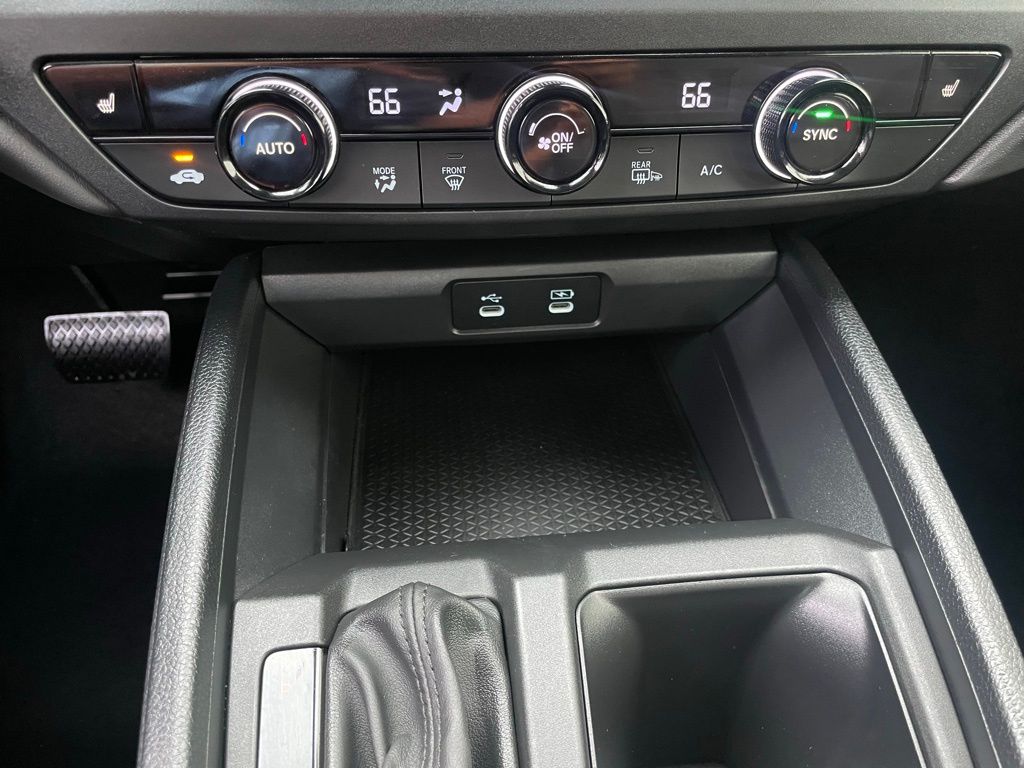 Thumbnail: 2025 Honda Accord - 18