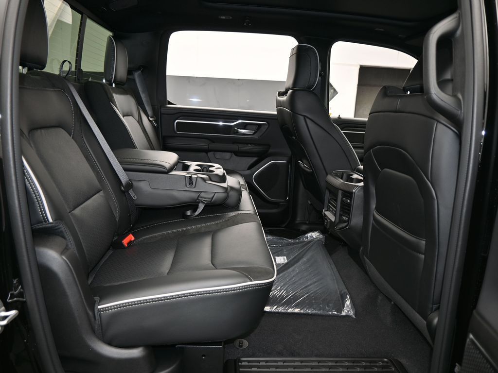 New 2026 Diamond Black Crystal Pearlcoat Ram Laramie image 41