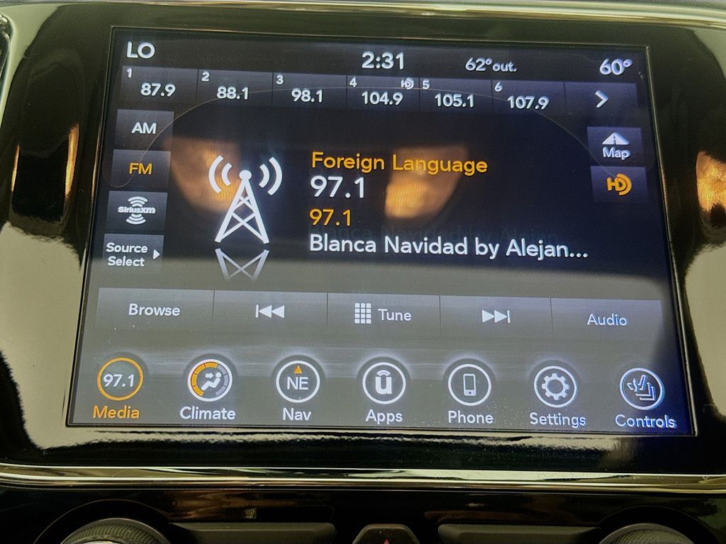 Used Car 2020 Jeep Grand Cherokee  Limited For Sale Under $25,000 In Austin, Texas