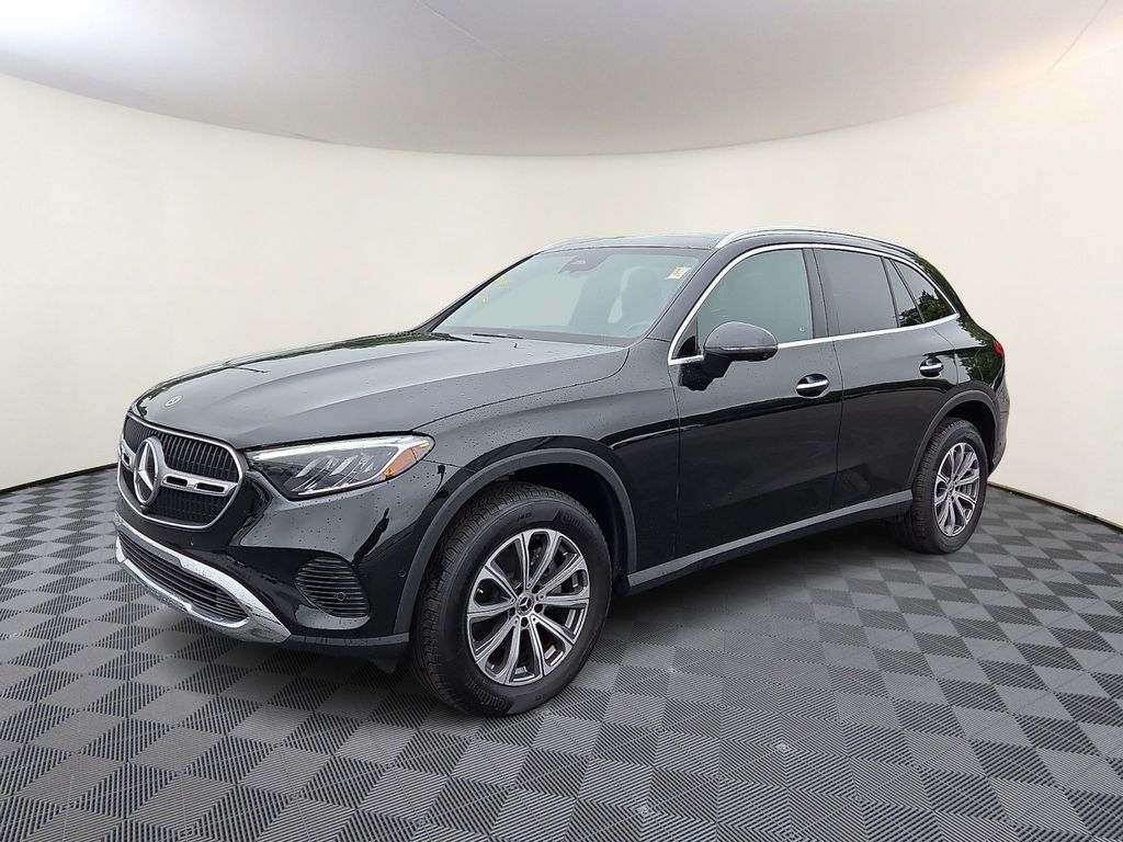  2025 Mercedes-Benz GLC 300 4MATIC   