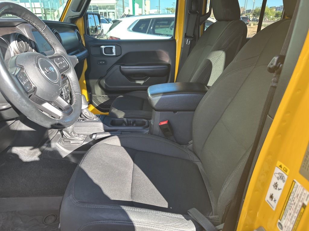 Thumbnail: 2020 Jeep Wrangler - 7