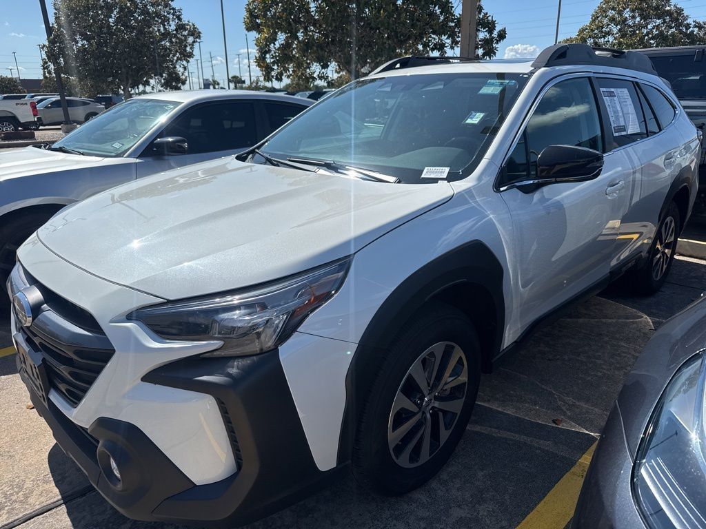 2025 Subaru Outback Premium White at Community Toyota