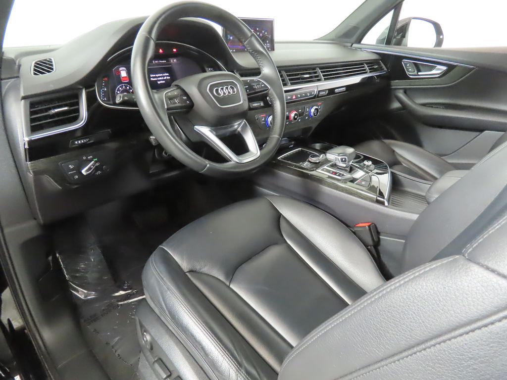 Thumbnail: 2019 Audi Q7 - 28