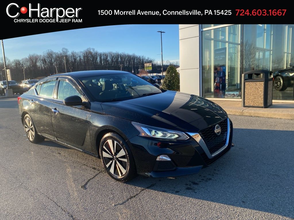 2022 Nissan Altima 2.5 SV FWD