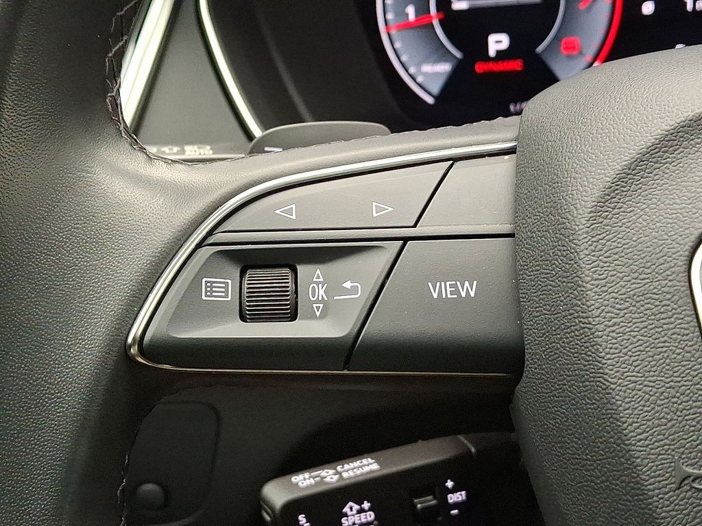 Thumbnail: 2023 Audi Q5 - 22