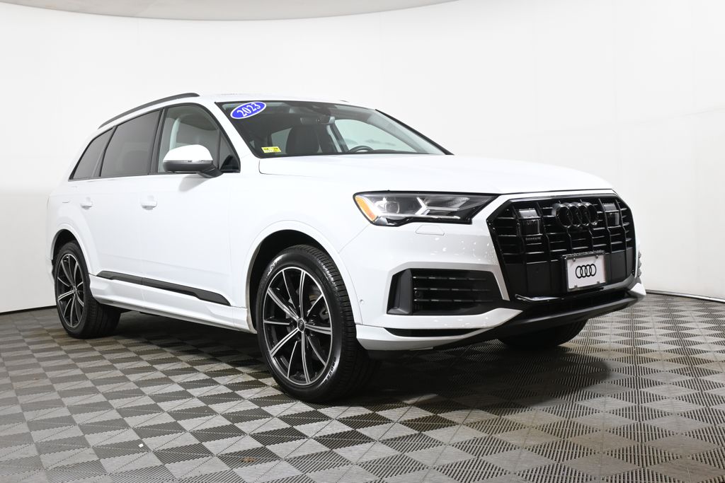 Thumbnail: 2023 Audi Q7 - 9