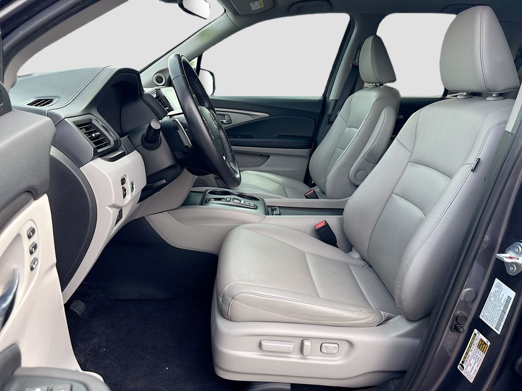 Thumbnail: 2023 Honda Ridgeline - 19