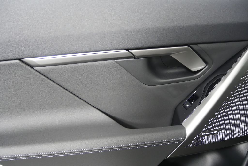 2026 BMW 5 Series 530i 13