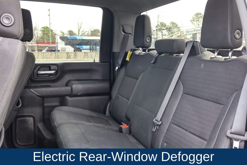 ChevroletSilverado 2500HD12