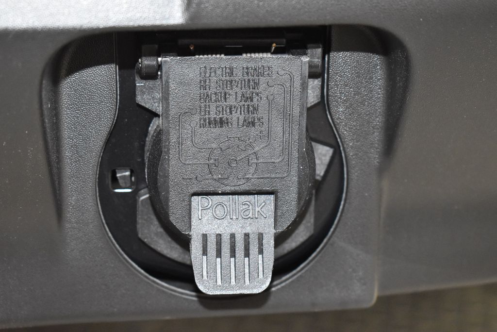 Thumbnail: 2025 Nissan Pathfinder - 10