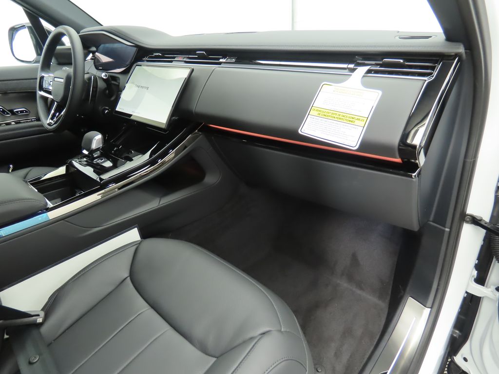 2025 Land Rover Range Rover Sport Dynamic 18