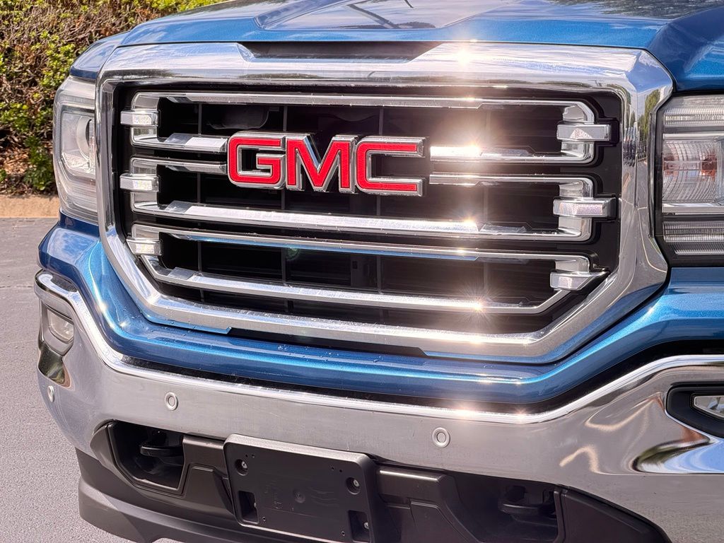 2018 GMC Sierra 1500 SLT Stone Blue Metallic - Jim Hudson Acura - Image 10
