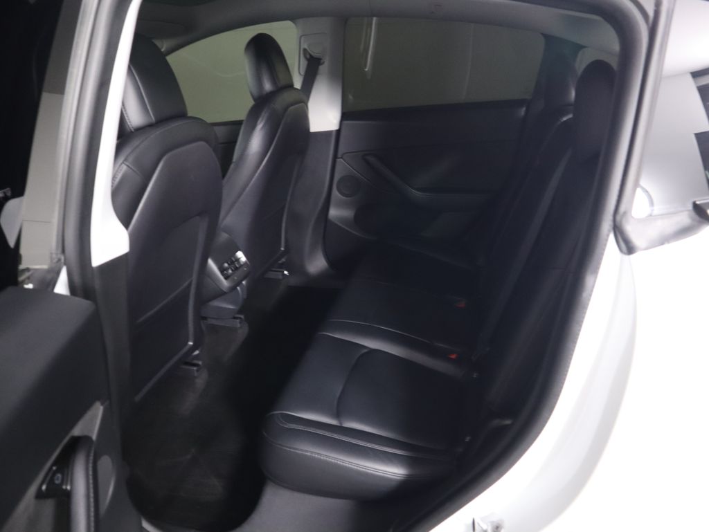 Thumbnail: 2021 Tesla Model Y - 22