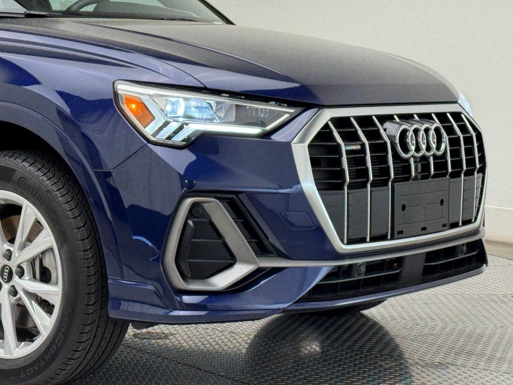 2023 Audi Q3 Premium 3