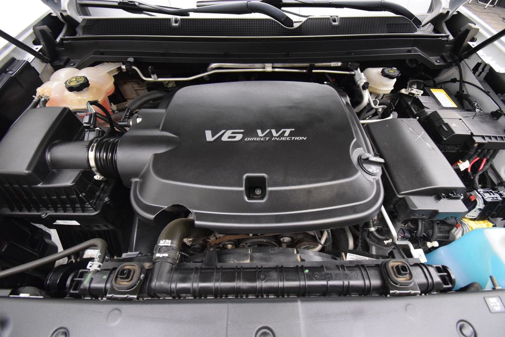 used 2022 GMC Canyon car, priced at $27,095
