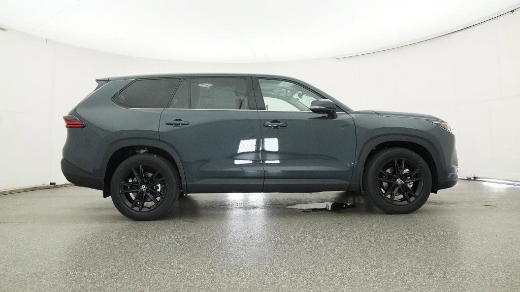 2025 Toyota Grand Highlander Limited 3