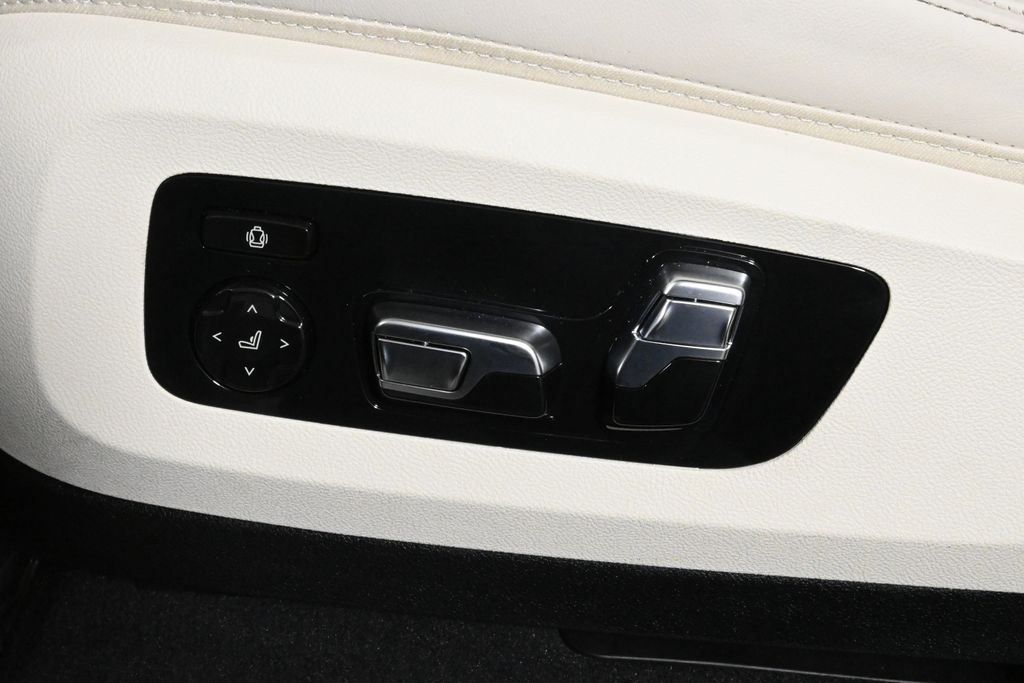 2025 BMW X5 xDrive40i 27