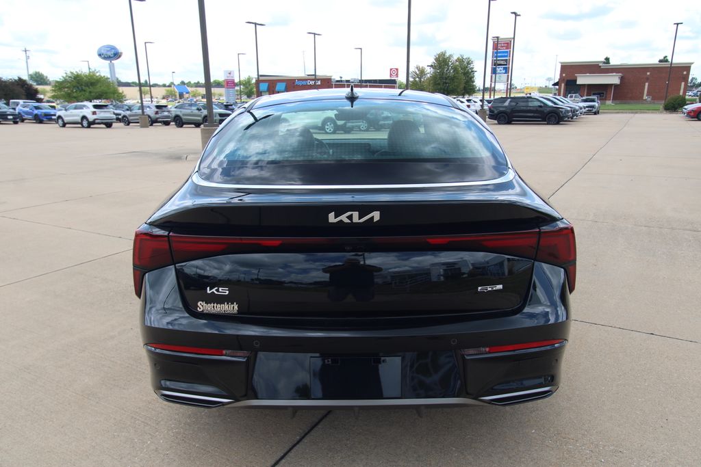 New 2026 Kia K5 Sedan