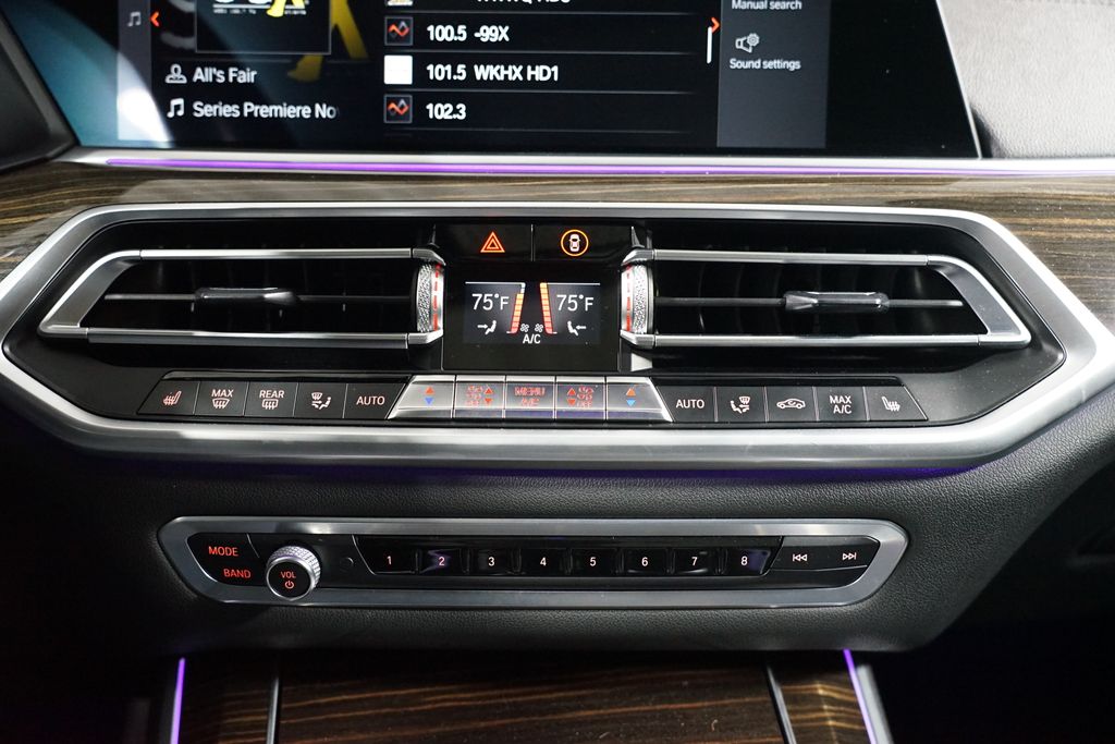 Thumbnail: 2021 BMW X5 - 22