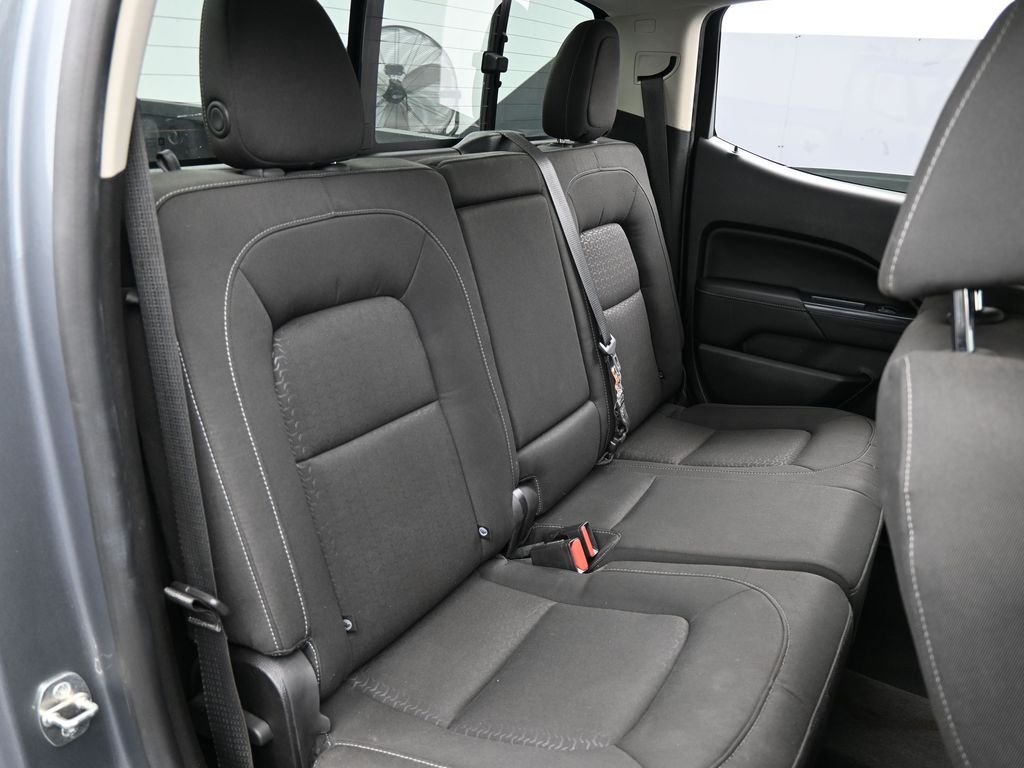 Used 2021 Satin Steel Metallic GMC Elevation image 39