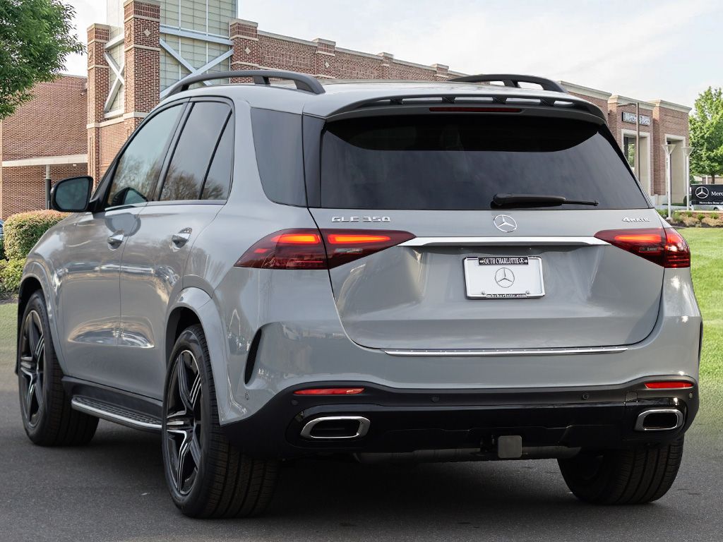 Thumbnail: 2026 Mercedes-Benz GLE - 7