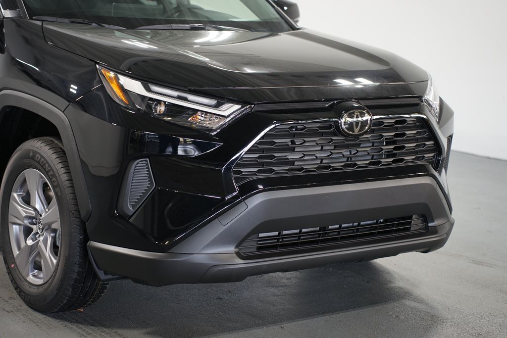 Thumbnail: 2025 Toyota RAV4 - 4