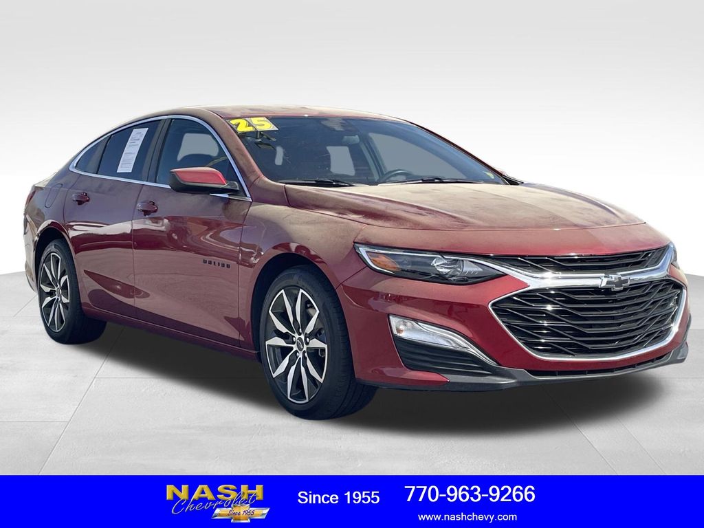 Radiant Red Tintcoat 2025 Chevrolet Malibu Sedan Front-Wheel Drive Continuously Variable Transmission
