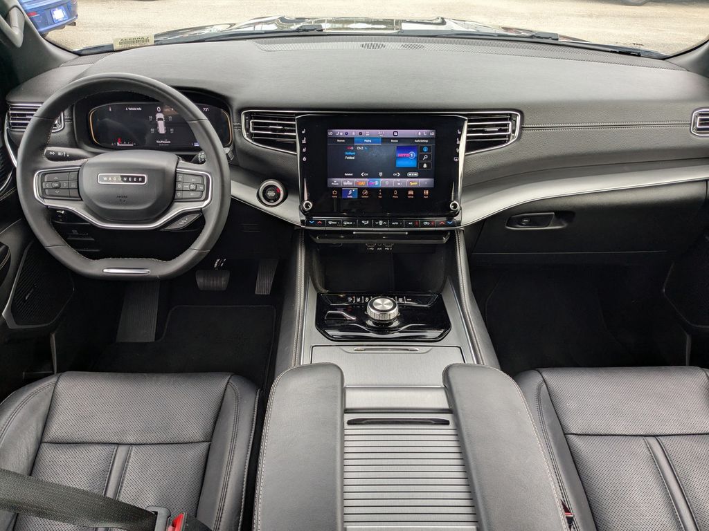 2023 Jeep Wagoneer Series II Carbide 4x4