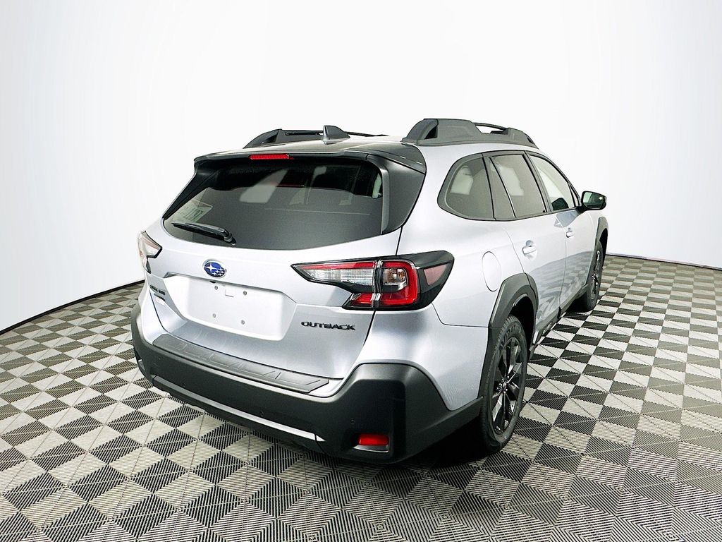 2025 Subaru Outback Onyx Edition - Photo 8
