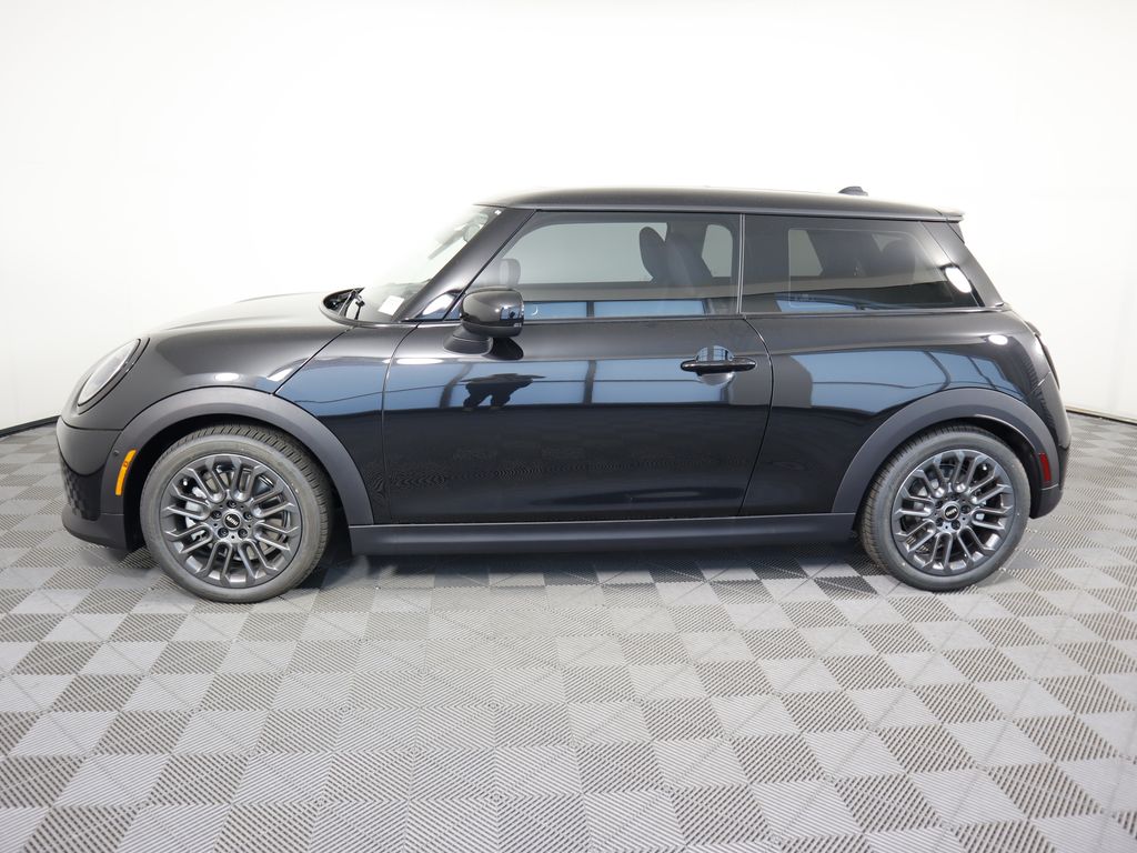 2025 MINI Cooper S 8