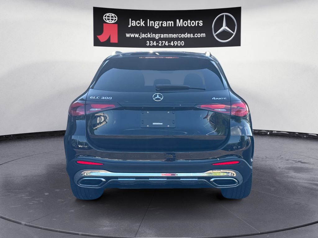 new 2026 Mercedes-Benz GLC car