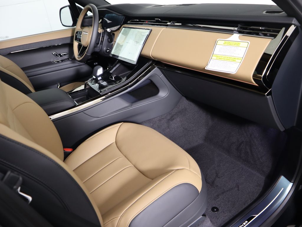 Thumbnail: 2026 Land Rover Range Rover Sport - 19