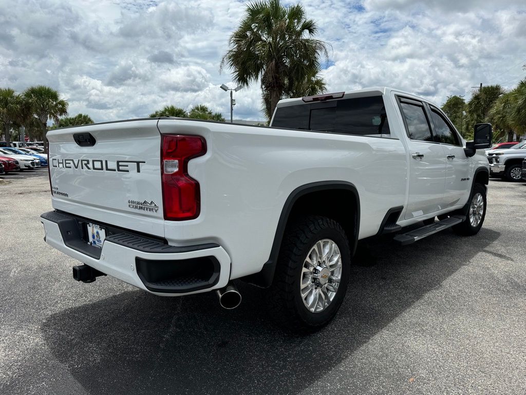 2021 Chevrolet Silverado 2500HD High Country 8