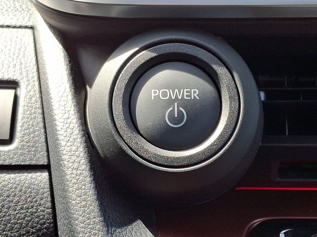 2024 Toyota Prius Prime Premium 15