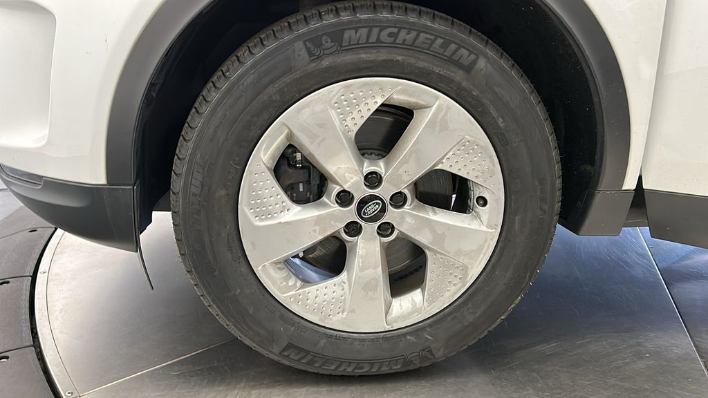 2023 Land Rover Discovery Sport S 10