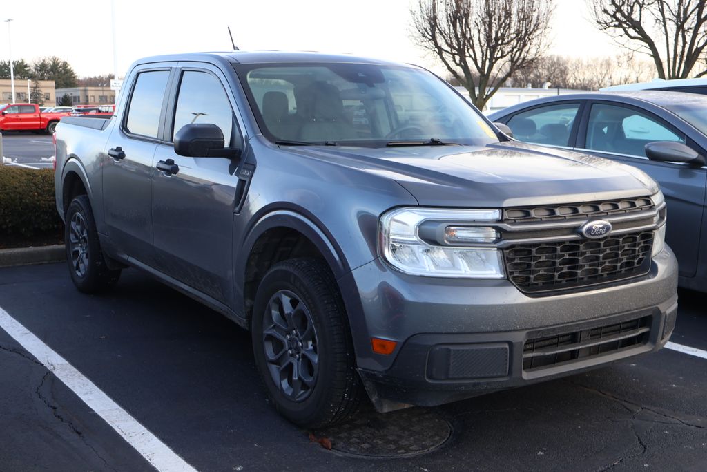 Thumbnail: 2022 Ford Maverick - 3