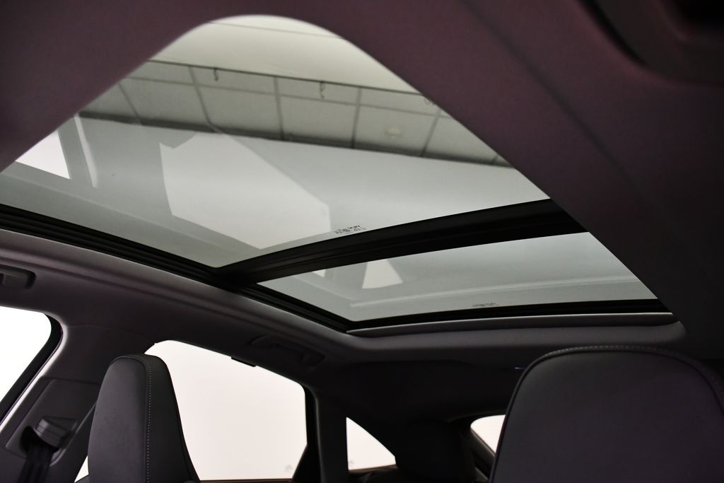 Thumbnail: 2025 Audi Q5 - 17