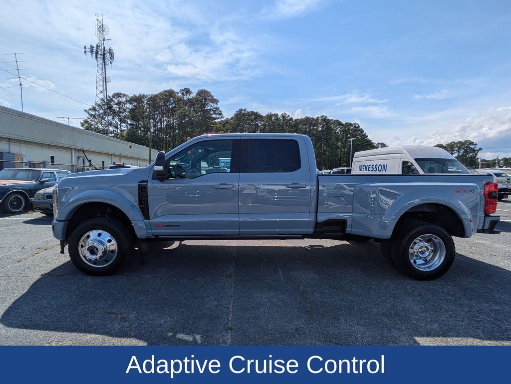 2026 Ford F-450 Super Duty Platinum