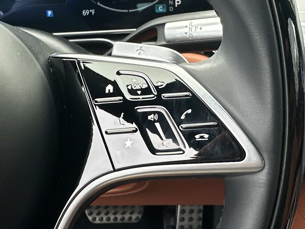 Thumbnail: 2023 Mercedes-Benz S-Class - 28