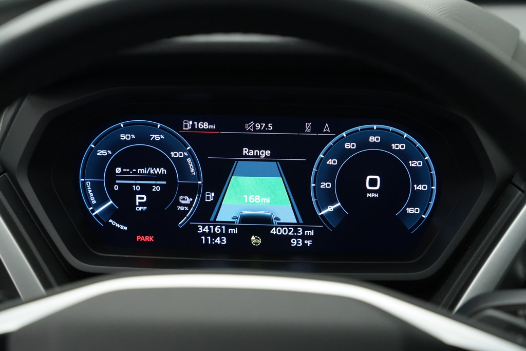 Thumbnail: 2023 Audi Q4 e-tron - 19