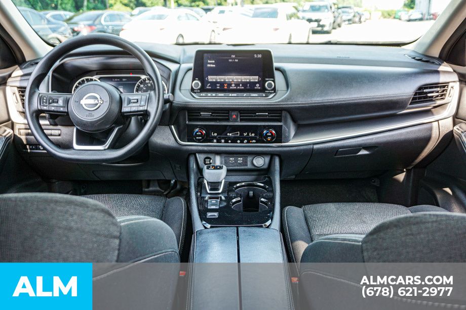 Used 2024 Silver Nissan SV image 24