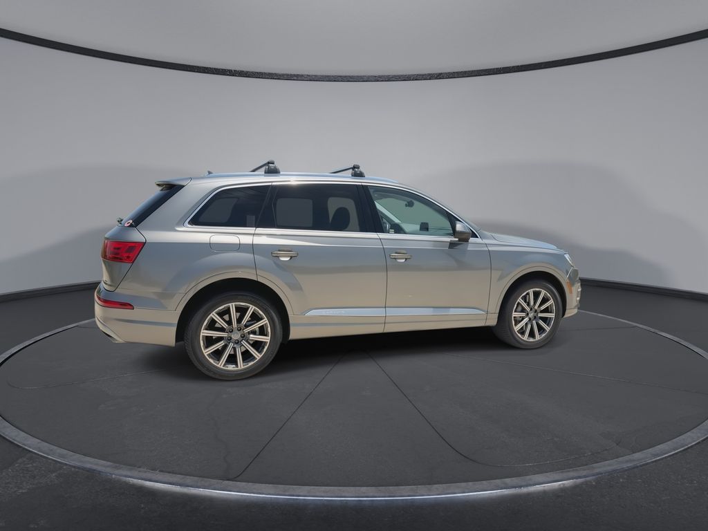 Thumbnail: 2017 Audi Q7 - 9