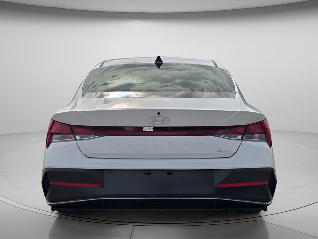2026 Hyundai Elantra - $27,620