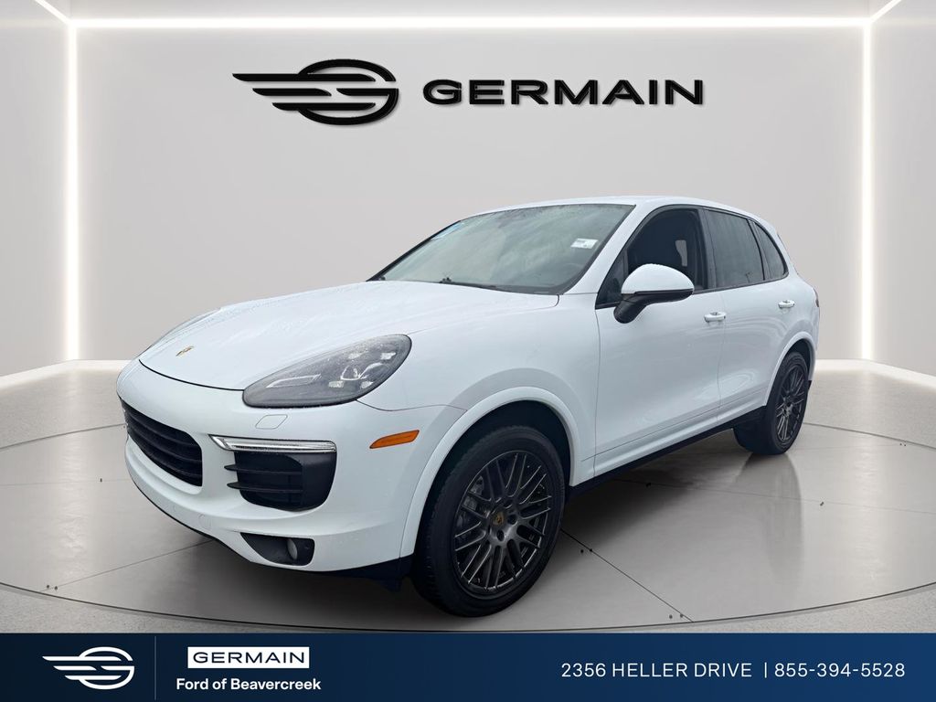 Used 2017 White Porsche Base image 3
