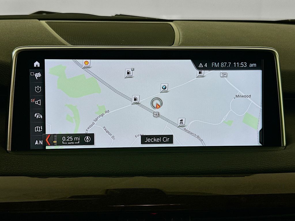 Thumbnail: 2018 BMW X5 - 13