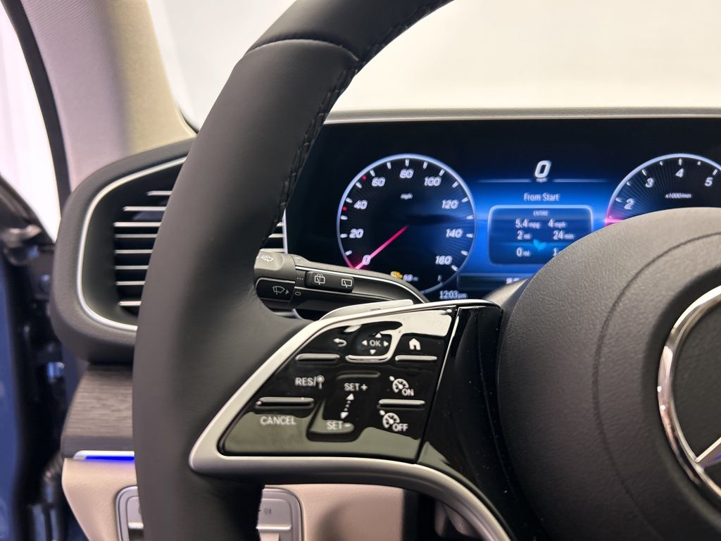 Thumbnail: 2026 Mercedes-Benz GLE - 14